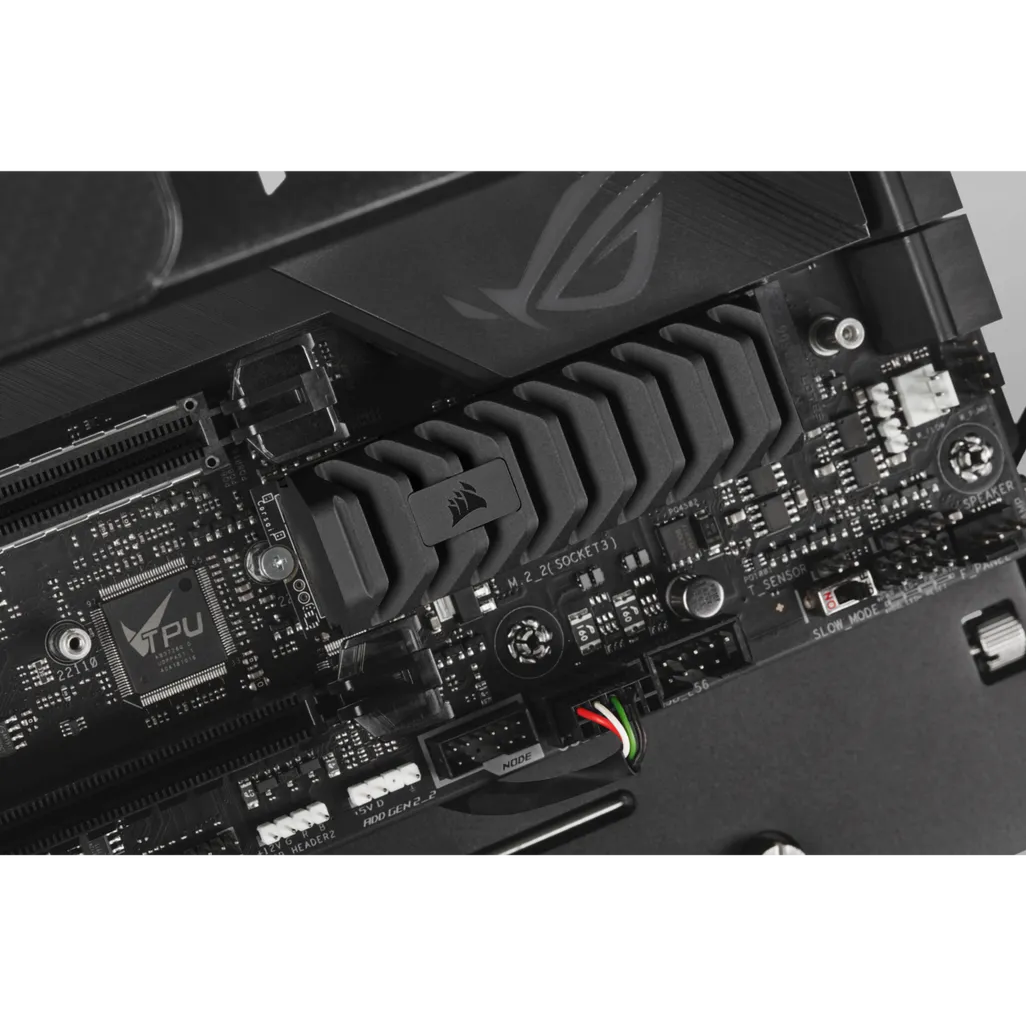 Corsair MP600 PRO XT M.2 4TB PCIe 4.0 NVMe Internal SSD