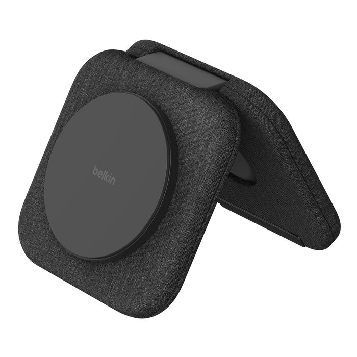 2-in-1 Magnetic Charging Travel Pad with Qi2 15W