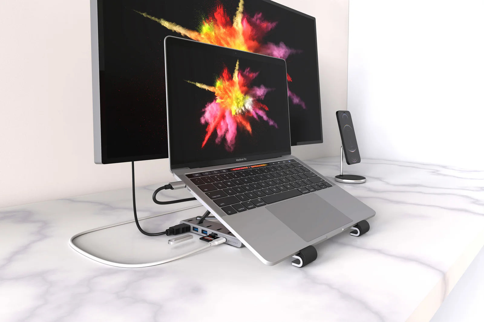 HyperDrive 7-in-1 USB-C Hub Stand with MicroSD/SD (6941921147822)