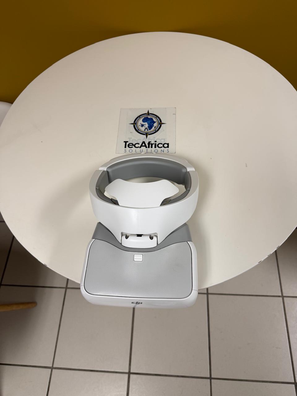 DJI Goggles 1080p HD Immersive FPV Drone Goggles – White(PRE-OWNED) - TecAfrica Solutions