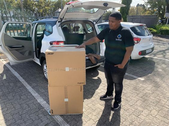 DELIVERY WALK THROUGH MAIN CENTRES