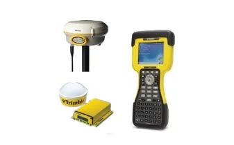 Trimble R4 GPS